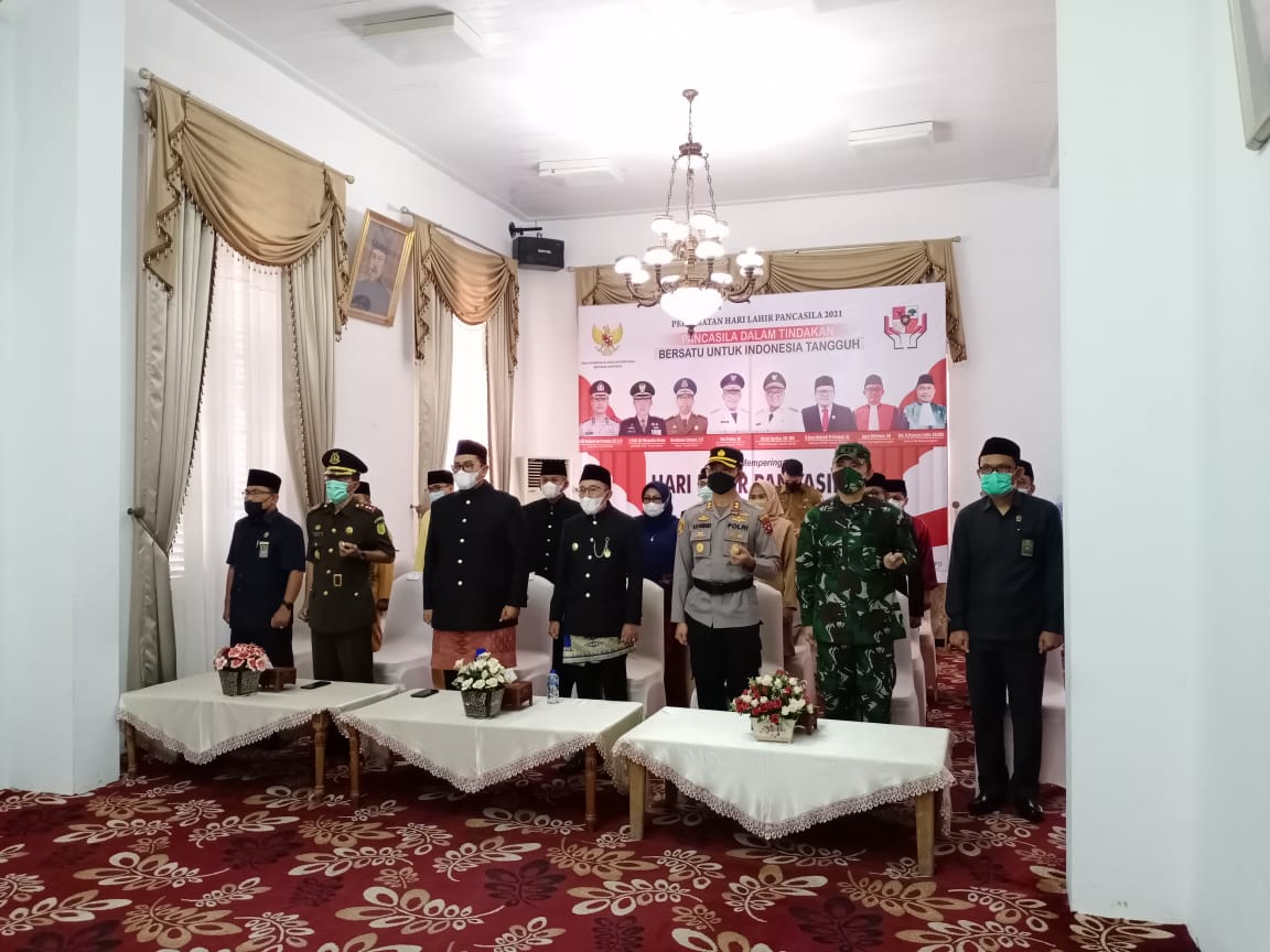 hari pancasila 1