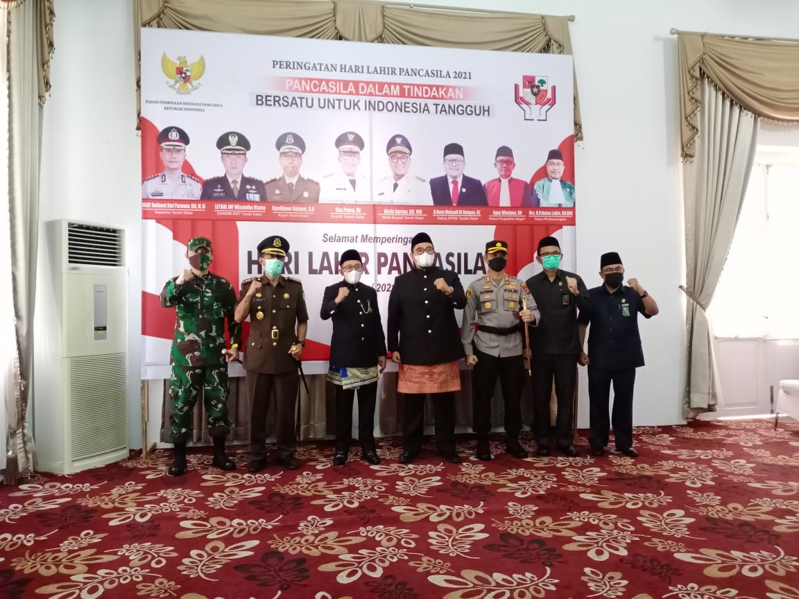 hari pancasila