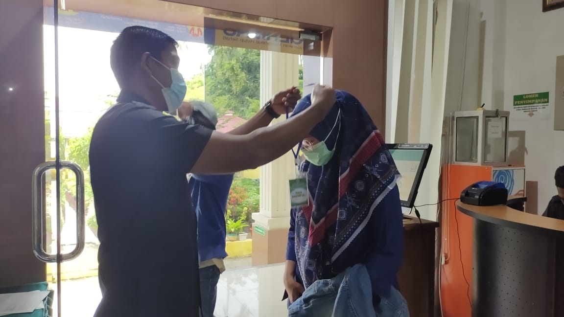 kartu pengenal 1